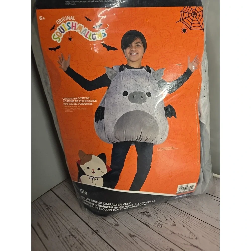 Squishmallows Gio the Gargoyle Stuffed Costume‎ 6+ One Size
